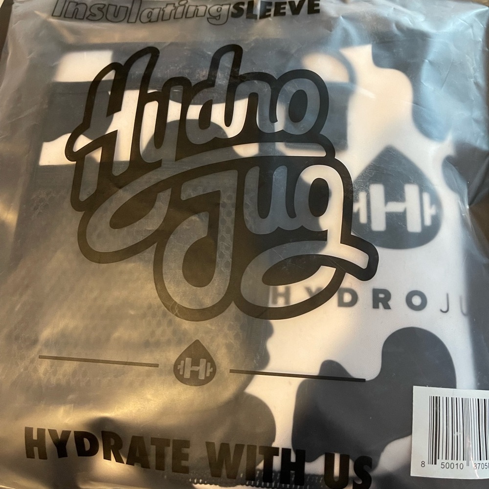 HydroJug Sleeve Cow print